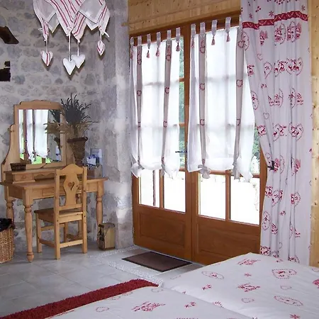 Les Grands Champs Maison d'hôtes 3*